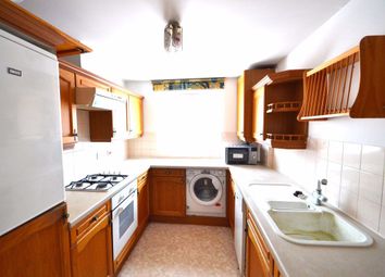 Thumbnail 2 bed flat to rent in Sandringham Court, Edgware, Middlesex