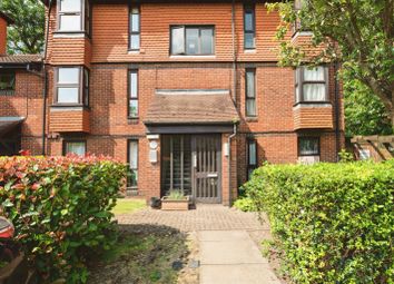 Thumbnail 1 bedroom flat for sale in Clowser Close, Sutton