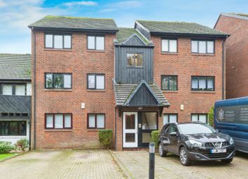 Thumbnail 2 bed flat for sale in West Quay Drive, Hayes