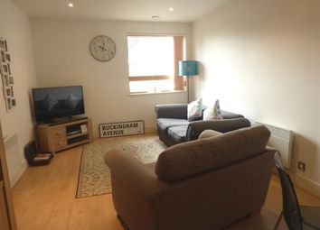 Thumbnail 1 bed flat to rent in College Street, Ipswich