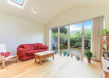 Thumbnail Flat to rent in Cologne Road, Clapham, London