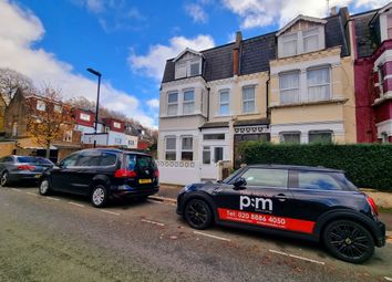 Thumbnail 1 bed flat to rent in Hampden Road, London