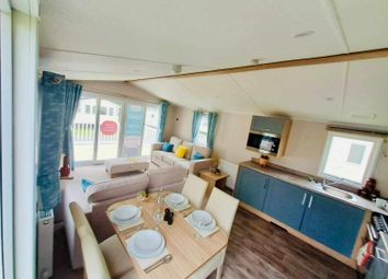 Thumbnail 3 bed mobile/park home for sale in Newquay, Cornwall