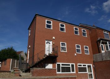 Thumbnail Flat to rent in Bentley Parade, Meanwood, Leeds