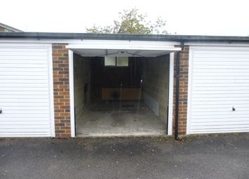 Parking Garage To Rent In Breach Close Steyning Bn44 Zoopla