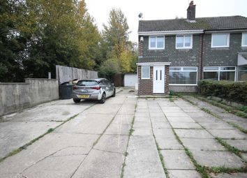 3 Bedrooms Semi-detached house to rent in Ninelands Lane, Garforth, Leeds LS25