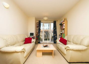 2 Bedrooms Flat to rent in Windmill Lane, London E15