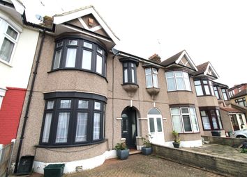 Thumbnail Terraced house for sale in Ashburton Avenue, Ilford