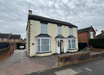 Thumbnail Detached house for sale in Midway Road, Midway, Swadlincote