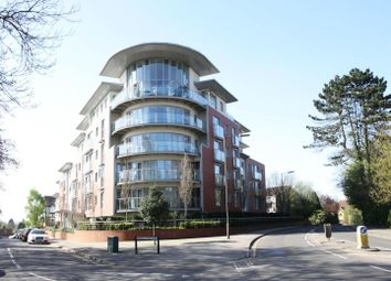 Thumbnail Flat to rent in Constitution Hill, Woking