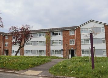 Thumbnail Flat for sale in Goodenough Way, Coulsdon