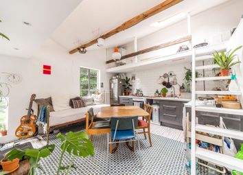 Thumbnail Duplex for sale in Broadway Market, London Fields