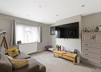 Thumbnail 1 bed flat for sale in Kent Close, Paddock Wood, Tonbridge