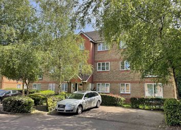 Thumbnail 2 bed flat for sale in Maidenbower, Crawley