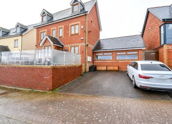 Barry - 5 bed detached house for sale