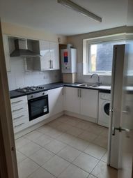 Thumbnail Flat to rent in Rochfords Gardens, Slough