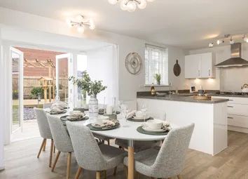 Kitchen And Dining Room In A 3 Bed Hollinwood
