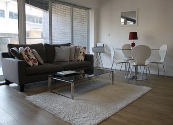 Thumbnail 2 bed flat to rent in Wallwood Street, London