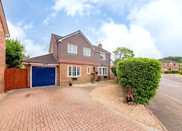 Thumbnail 3 bed detached house for sale in Lammas Mead, Binfield, Bracknell