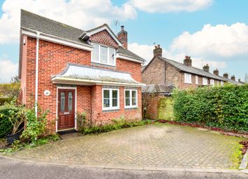 Thumbnail 3 bedroom detached house for sale in Meadow Bank Close, Amersham, Bucks