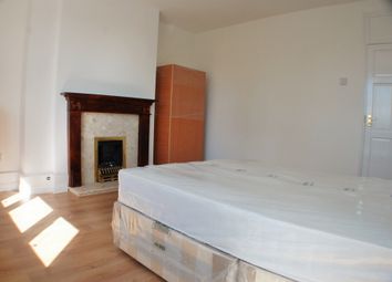 Thumbnail Room to rent in Thornaby House, Room 1, Canrobert Street, Bethnal Green