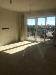2 Bedrooms Flat to rent in Charlotte Court, Clarence Avenue, Ilford IG2