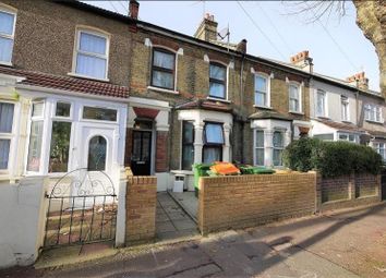 2 Bedrooms Flat to rent in Creighton Avenue, East Ham, London E6
