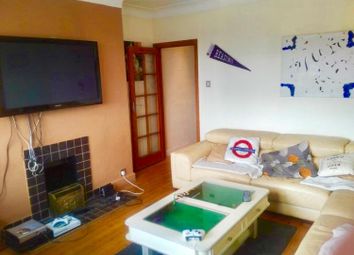 2 Bedrooms Flat to rent in Kings Avenue, London SW4