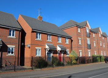 3 Bedroom Semi-detached house for rent