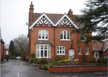 2 Bedrooms Flat to rent in Lichfield Road, Sutton Coldfield, W Midlands B74