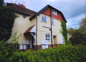 Thumbnail Flat for sale in Park Avenue, Watford