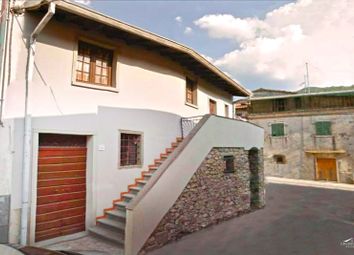 Thumbnail 3 bed town house for sale in Lucca, Minucciano, Italy