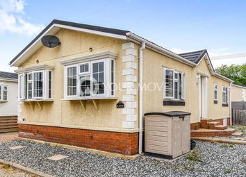 Thumbnail 2 bed mobile/park home for sale in Gattington Park, Hawthorn Hill, Dogdyke, Lincoln