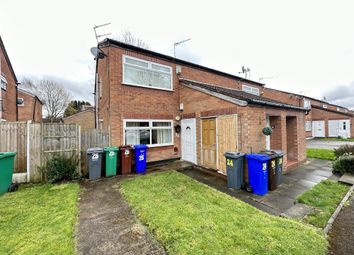 Thumbnail Maisonette to rent in Totland Close, Manchester