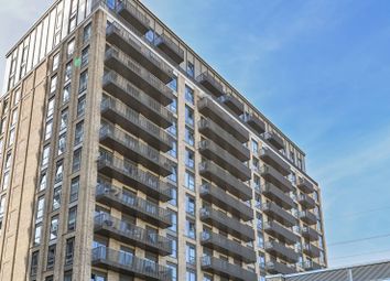 Thumbnail Flat for sale in Queens Cross, Royal Docks