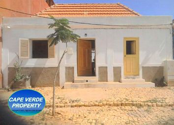 Thumbnail 3 bed property for sale in Restaurant Business Opportunity In Maio, Traditional 3 Bed House, Vila Do Maio, Maio