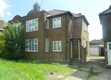 2 Bedrooms Flat to rent in Woodcock Hill, Kenton, Middlesex HA3