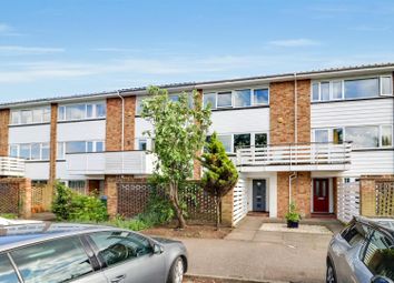 Thumbnail Property to rent in Buckingham Avenue, West Molesey