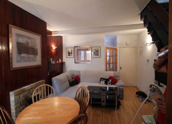 2 Bedroom Houses To Rent In Stratford Zoopla