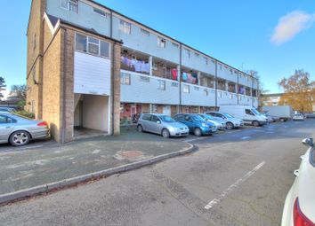 3 bed maisonette for sale in Cobbetts Close, Horsell, Woking GU21