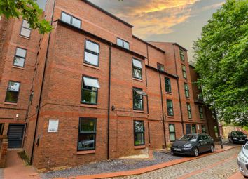 Thumbnail Flat to rent in The Chandlers, Leeds