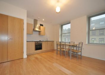 1 Bedrooms Flat to rent in 32 Sunbridge Road, Bradford, West Yorkshire BD1