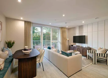 Maxima, Apartment 166