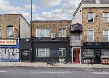 Thumbnail Flat to rent in Morning Lane, London