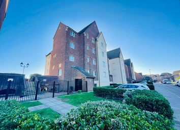 Thumbnail Flat for sale in Madeira Way, Eastbourne