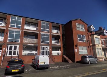 2 Bedrooms Flat for sale in Adelaide Court, Blackpool FY1