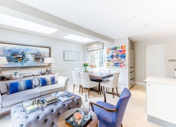 Thumbnail 2 bedroom flat for sale in Tournay Road, Fulham Broadway, London