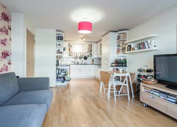 Thumbnail 2 bed flat to rent in Defoe Road, London