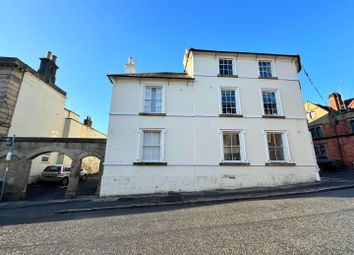 Property listing in Matlock, Derbyshire