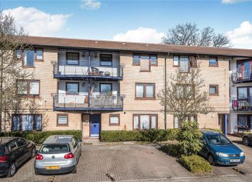 1 Bedrooms Flat for sale in Shapland Way, Palmers Green, London N13
